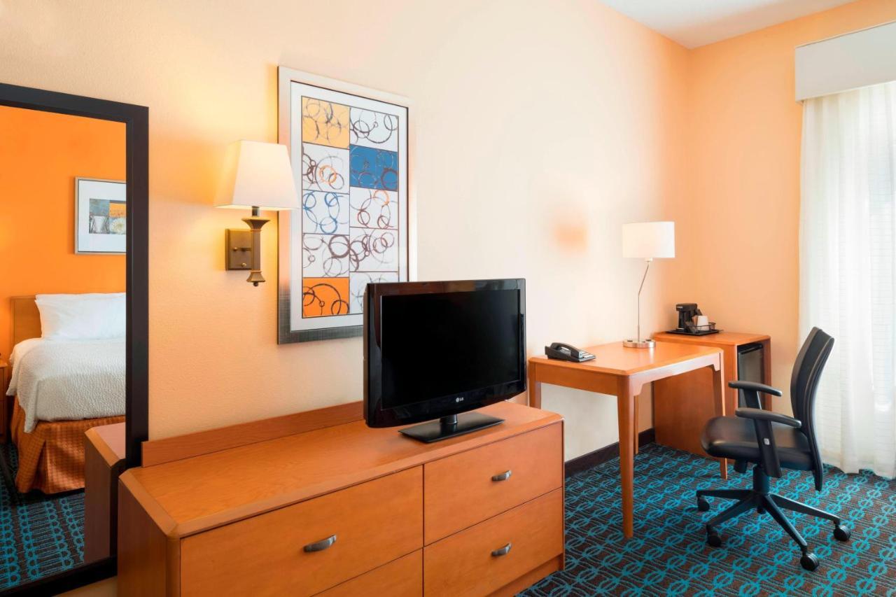 Fairfield Inn & Suites By Marriott State College Zewnętrze zdjęcie